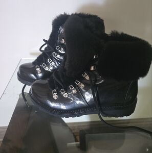 Black Fur-Lined Lace-Up Boots